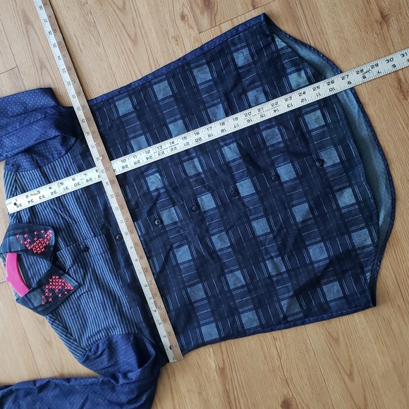 Preenline Button Up Shirt Size Small - Picture 5 of 8